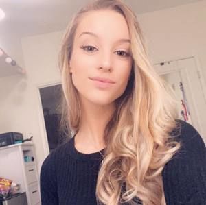 Meet your Posher, Monica